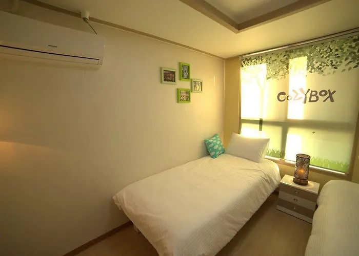 舒箱旅馆 *