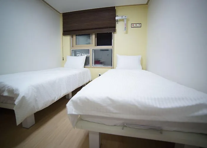 舒箱旅馆 招待所 *